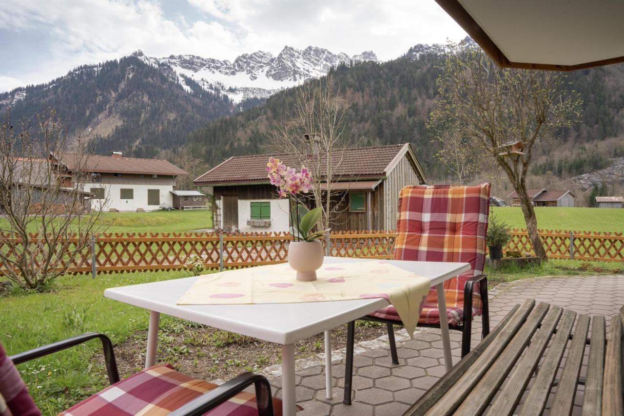 Apartamento Haus Angelika Bad Hindelang Exterior foto